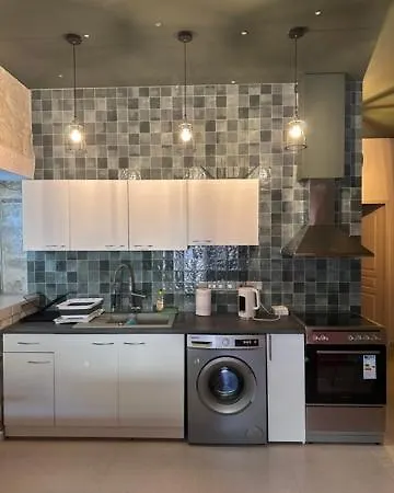 Mavrommati Luxury No1 Апартаменты Лимасол