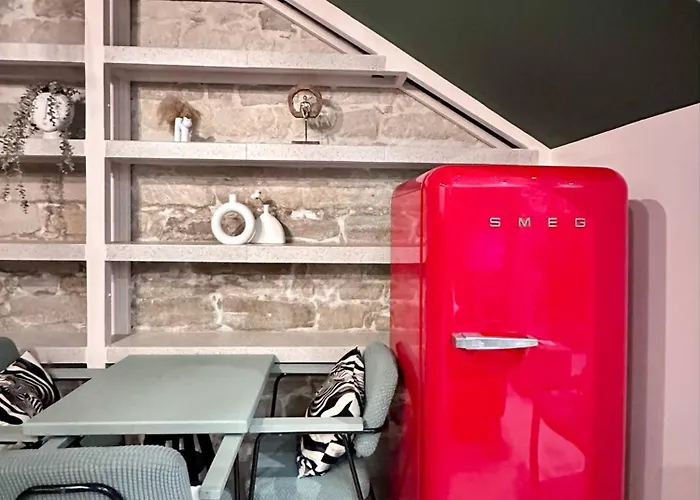 Mavrommati Luxury No1 *